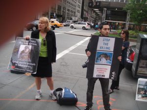 WAR-FAUN Anti-Vivisection demo @ Bristol-Myers Squibb Corporate Offices in NYC (5-28-10) (7)